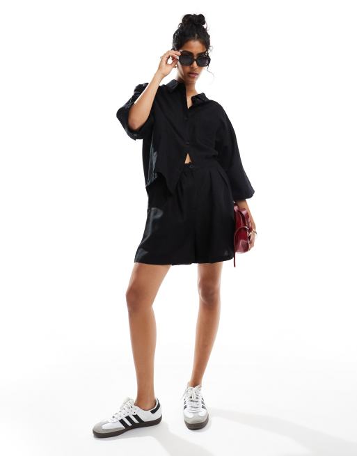 Hera linen mix short in black