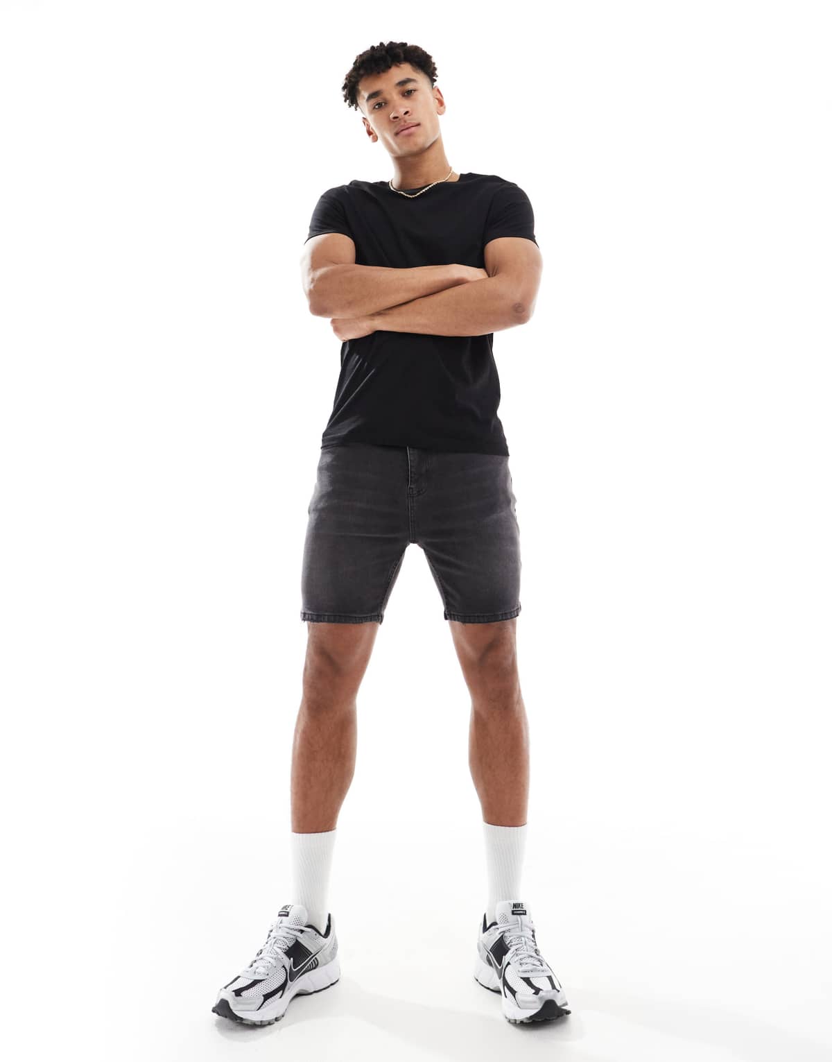 Hera Mens slim fit short in grey