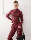 [Heretic Nine] Heretic Nine high neck fitted faux leather jacket in red (part of a set) 8 RED