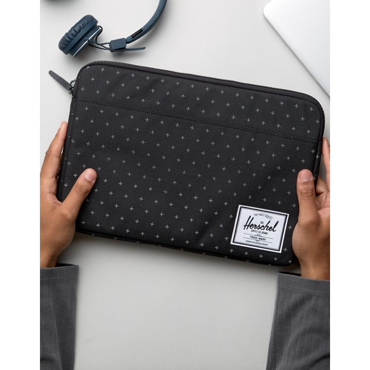 Herschel Supply - Anchor Sleeve for 13 inch MacBook