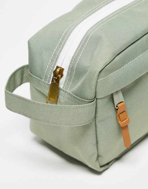 Herschel shaving outlet kit