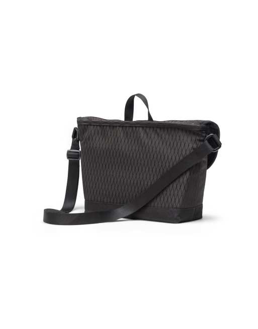 Herschel Supply Co Cove 7.5l messenger bag in black, 2 of 4