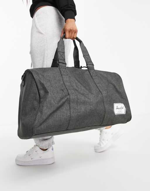 Herschel bag hotsell with shoe compartment