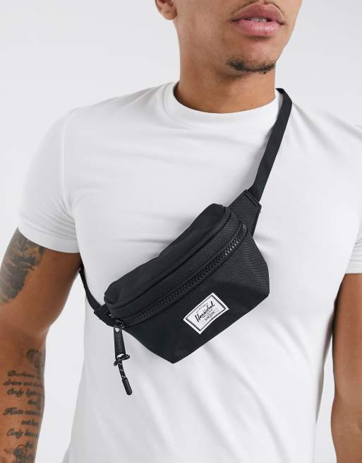 Herschel Supply Co Twelve Mini bum bag in black