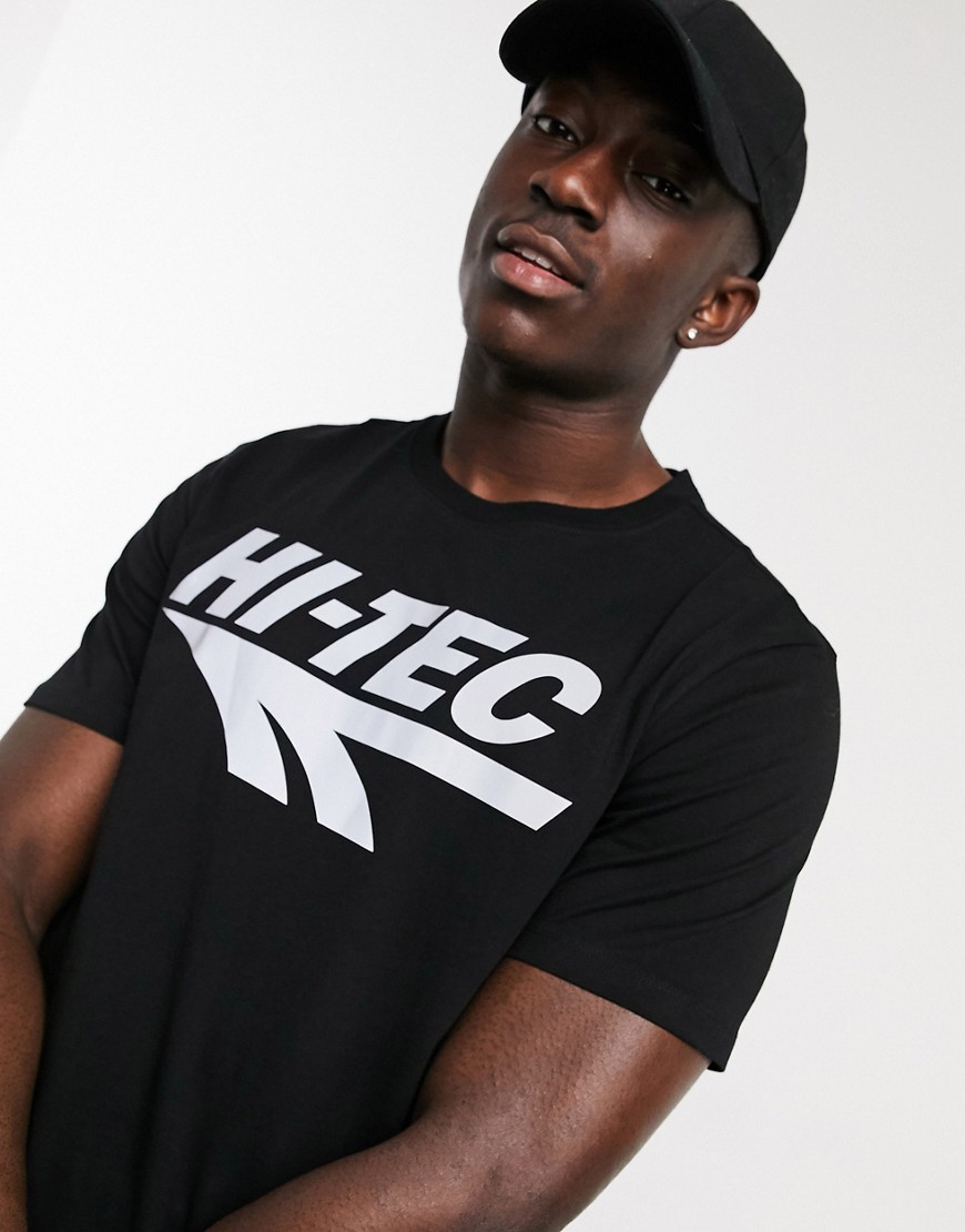Hi-Tec – Svart t-shirt med reflektiv logga