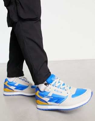 Hi-Tech Shadow OG trainers in blue