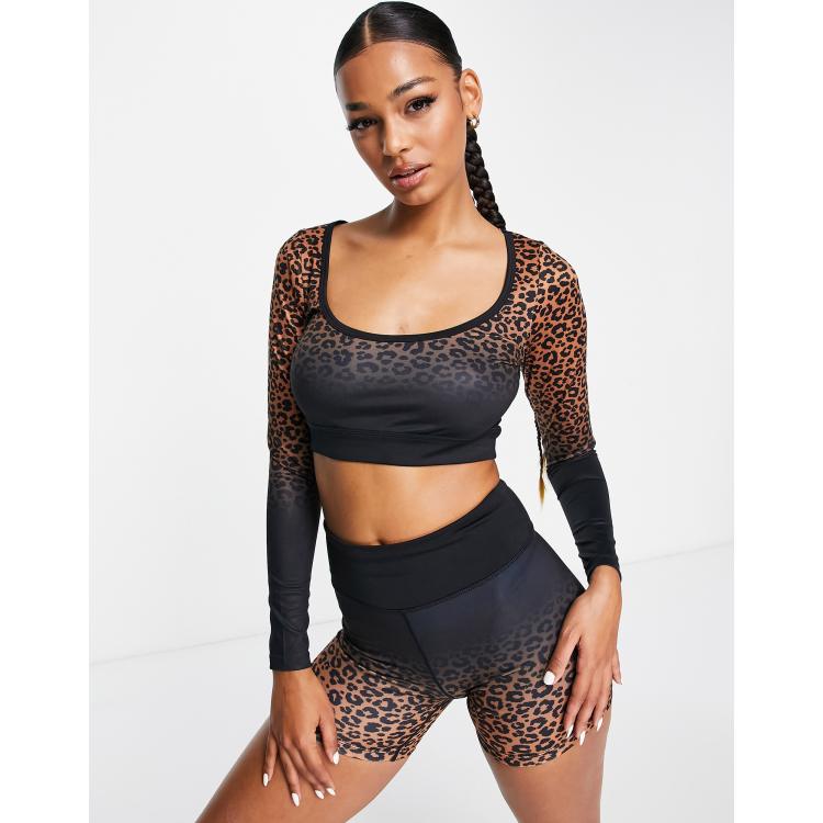 HIIT seamless crinkle scoop long sleeve crop top