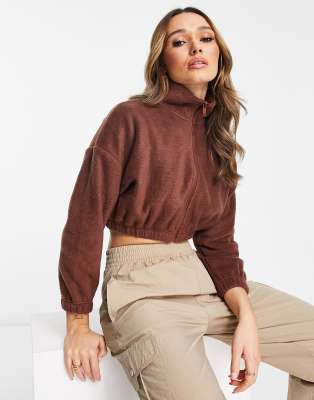 HIIT crop zip through in fleece in brown