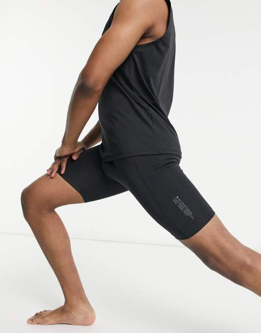HIIT – Czarne krótkie legginsy do jogi