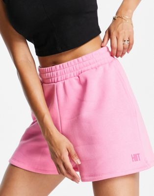 HIIT dolphin sweat short in pink