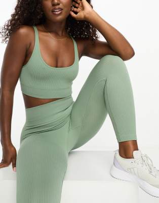 HIIT wb green set seamless legging and long sleeve bra