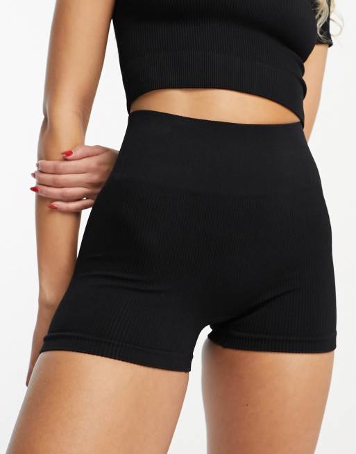 HIIT essential seamless rib booty short | ASOS
