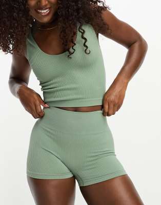 HIIT essential seamless rib booty short-Green