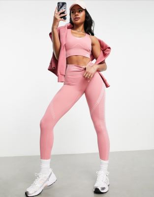 HIIT - Figurformende Leggings in Rosa