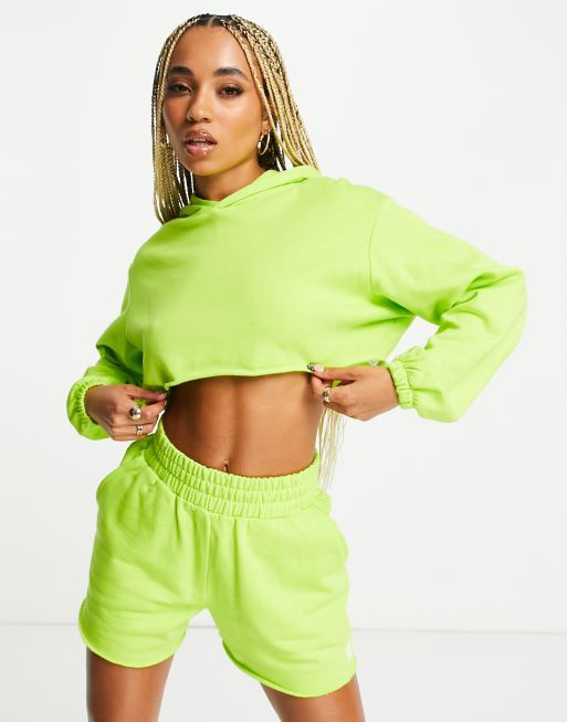 HIIT – Kurzer Kapuzenpullover in Säuregrün mit offenkantigem Saum