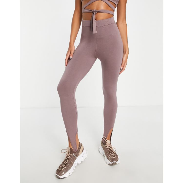 HIIT legging with wrap and tie detail in mink