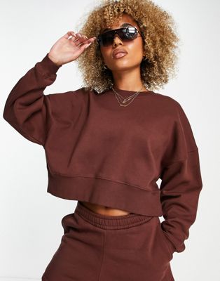 HIIT oversized cropped sweatshirt in brown