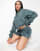Thumbnail 1 van 4