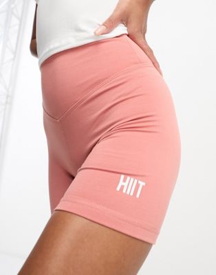HIIT peached 5 inch short in pink