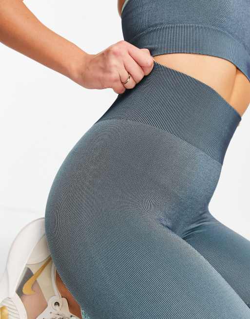 HIIT seamless leggings in ombre blue