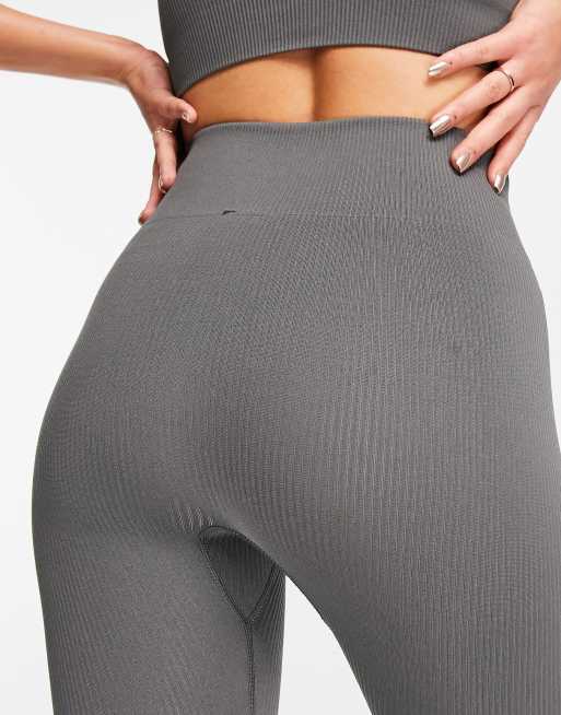 HIIT essential seamless full length ribbed legging