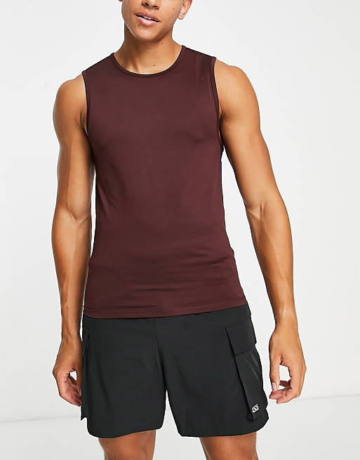 HIIT sleeveless training t-shirt in brown