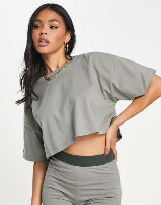 super cropped shirt