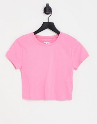 HIIT fitted t-shirt with contour seam in pink - ASOS Price Checker