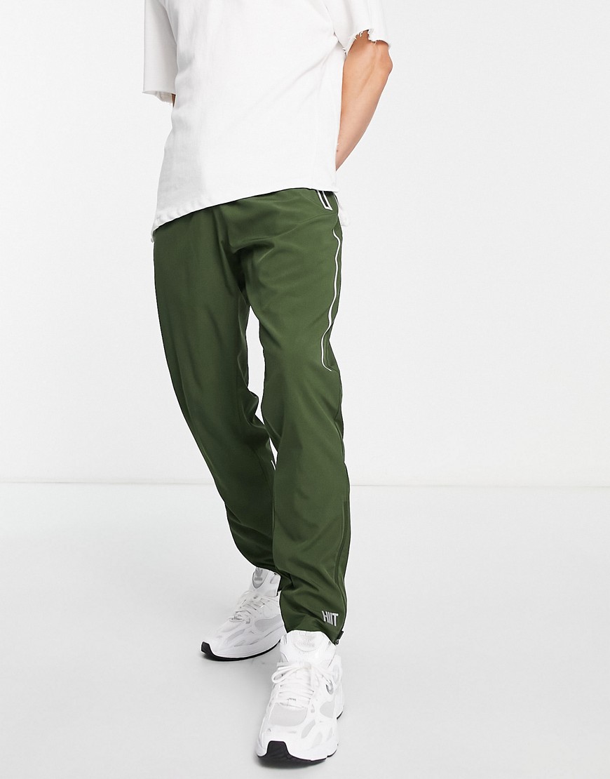 HIIT woven sweatpants in khaki-Green