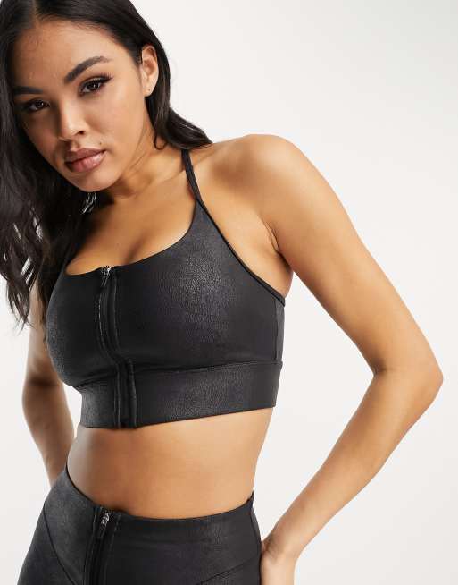 Stylish and Supportive Zip-Front Sports Bra