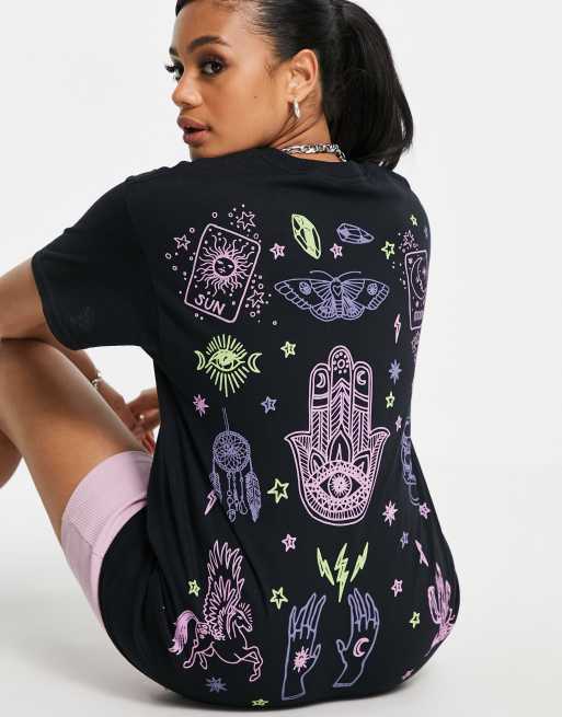 HNR LDN - Oversized T-shirt met grafische tattoo-print op rug in zwart