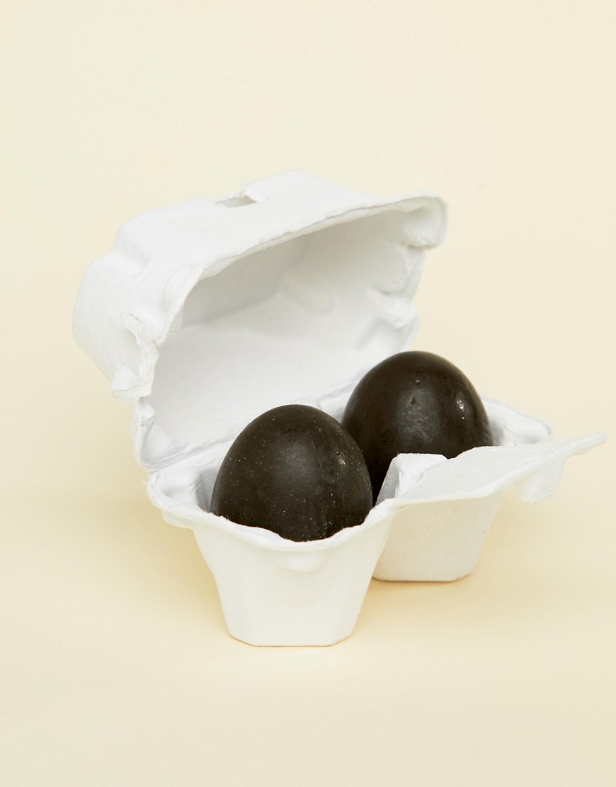 Holika Holika Smooth Egg- steenkoolzeep-Zonder kleur