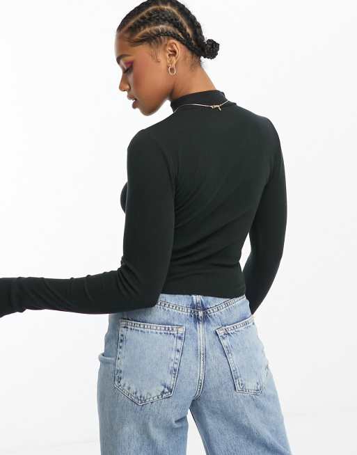 Hollister 2 pack long sleeve rib mock neck top in white and black, 2 of 4