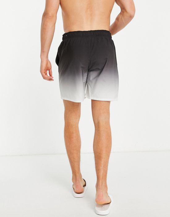 https://images.asos-media.com/products/hollister-2-pack-ombre-and-plain-swim-shorts-in-blue-black/202215336-2?$n_550w$&wid=550&fit=constrain