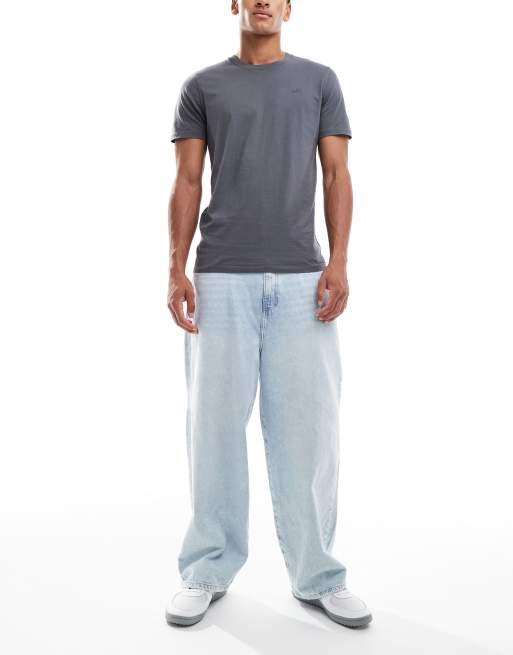 Hollister 3 pack classic fit chest logo t-shirt in neutral, 3 of 5