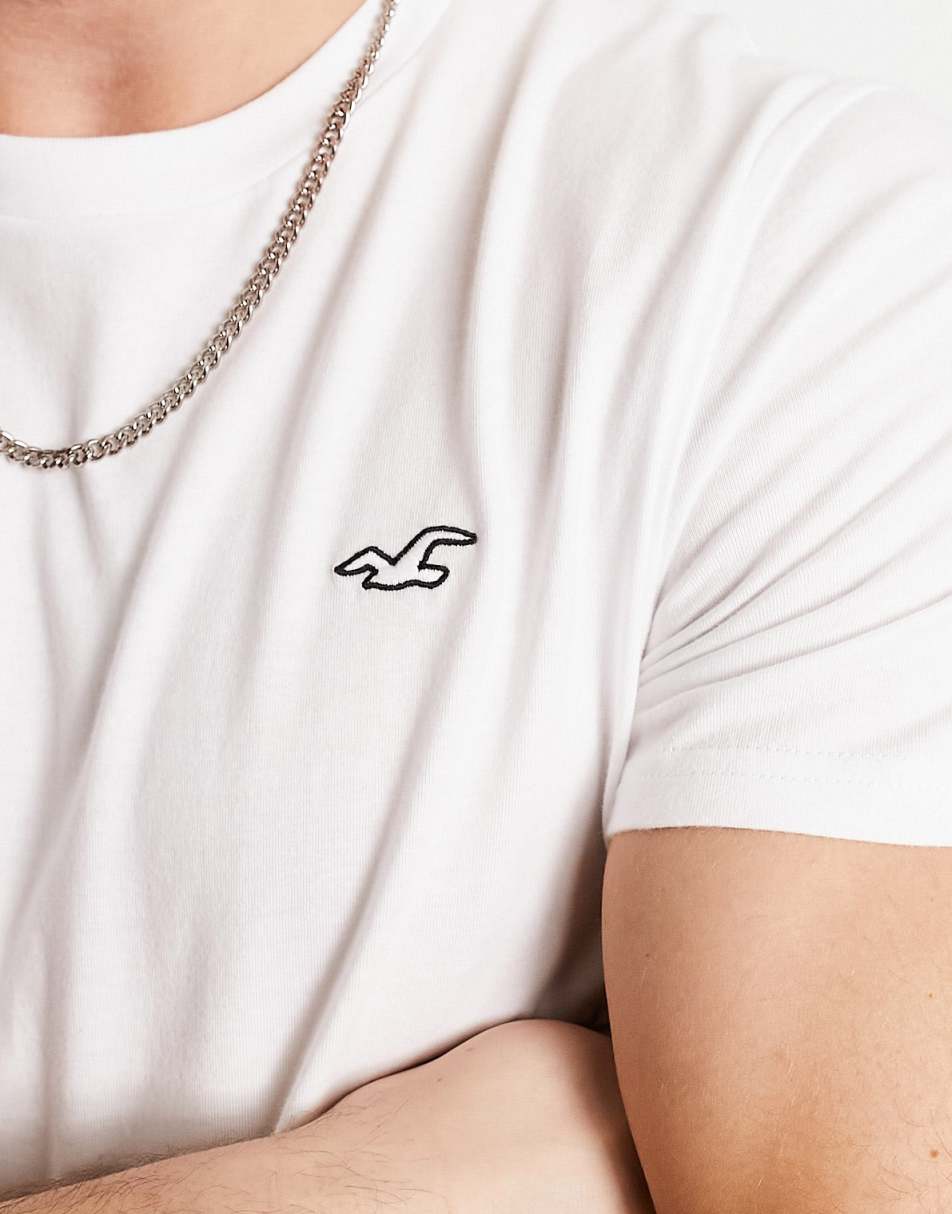 Hollister 3 pack icon outline logo t-shirt in white/green/grey 2