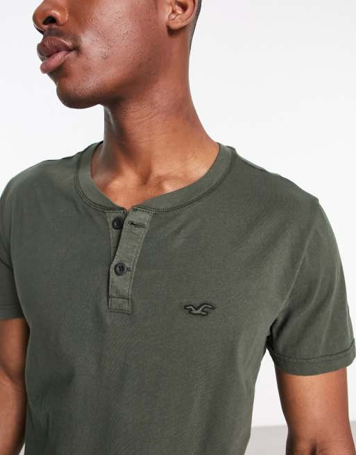 Hollister Must-Have Henley T-Shirt ($20) ❤ liked on Polyvore featuring  tops, t-shirts, olive, slim fit t shirt…