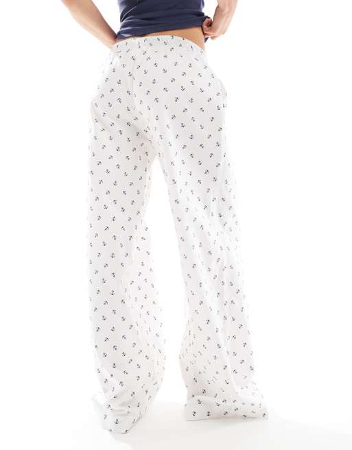 Hollister – Ankarmönstrade, baggy pyjamasbyxor med låg midja, 3 av 4