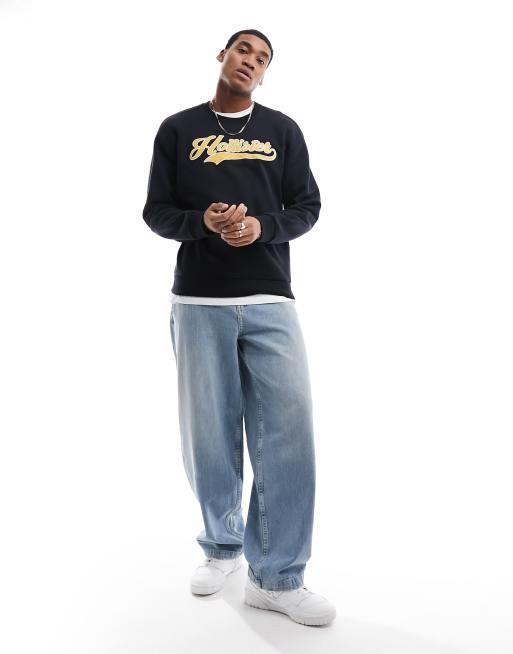 Hollister black sweatshirt new arrivals