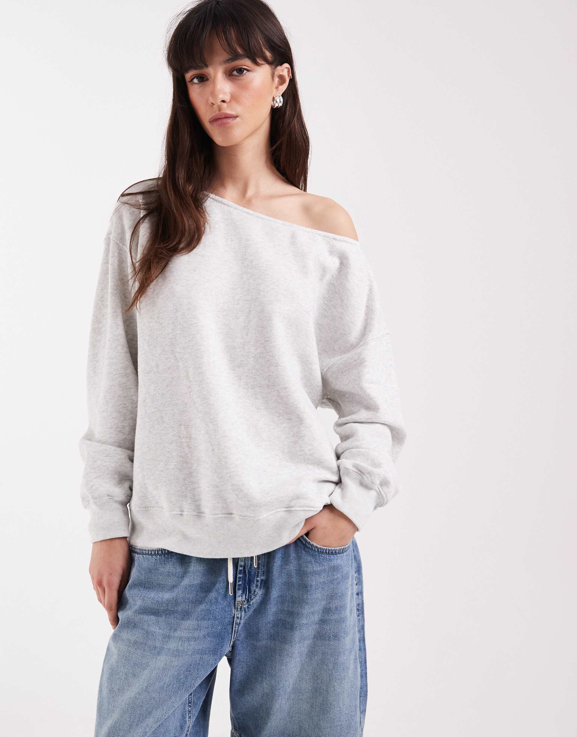 hollister asymmetric off the shoulder sweatshirt in gray