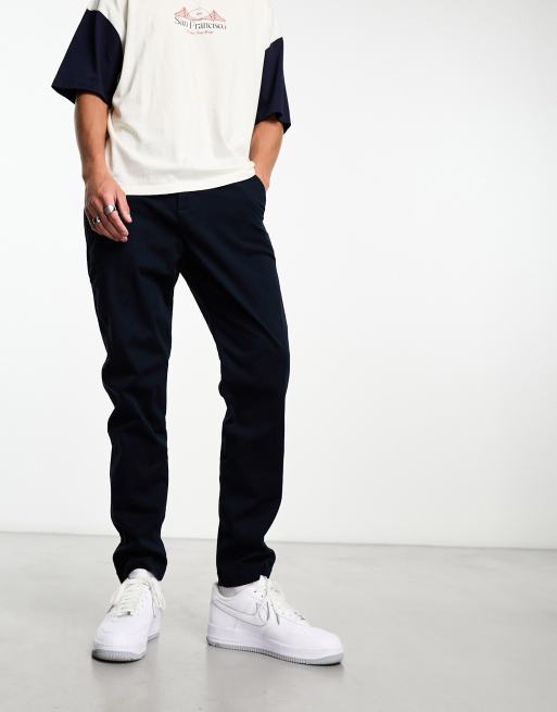 Hollister athletic skinny store