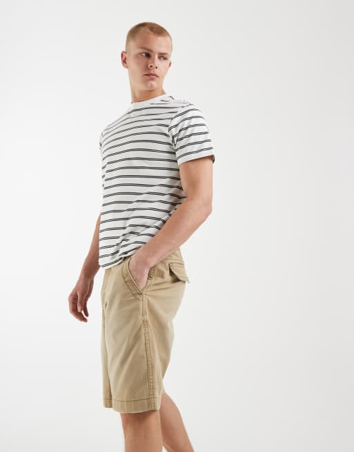 Hollister baggy cargo shorts in sand, 3 of 5