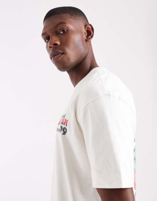 Hollister baggy fit short sleeve graphic t-shirt in white, 5 of 5