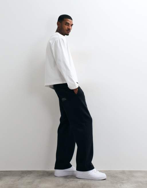 Hollister baggy low rise joggers in black, 2 of 5
