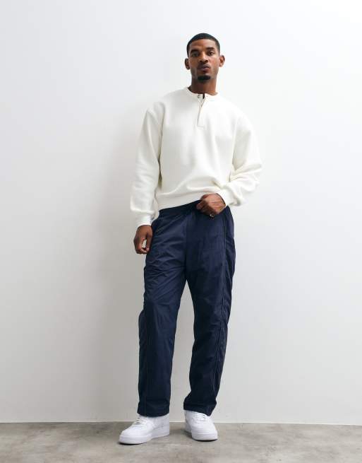 Hollister baggy side graphic track pant in navy, 2 of 5