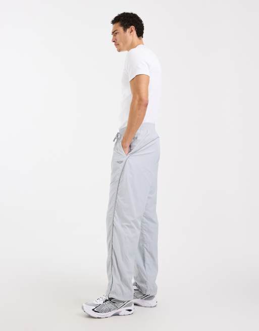 Hollister baggy track bottoms in light grey, 3 of 5