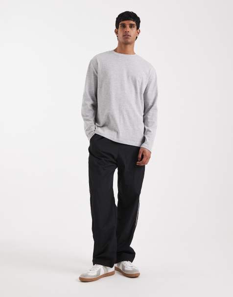 Hollister baggy trackpant with seam details in black