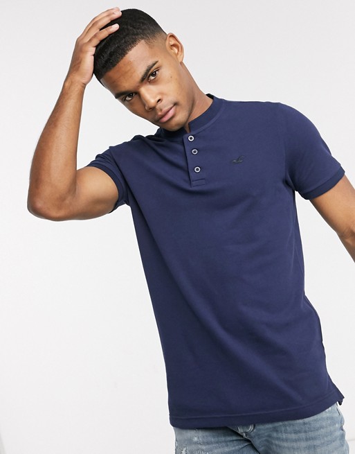 Hollister banded collar polo in navy