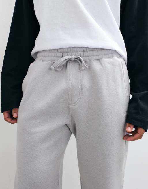 Hollister bardzo luźne joggery ze ściągaczem w spranym szarym, 3 z 8