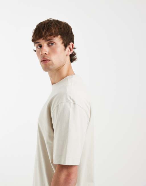 Hollister - Beige T-shirt med logo på brystet, 4 af 5